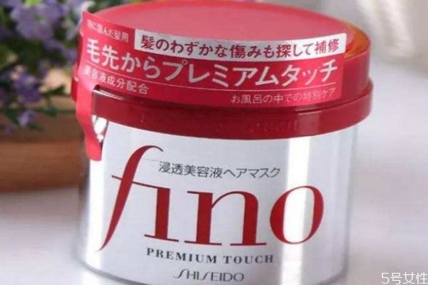 發膜跟護發素可以一起使用嗎 用了護發素還要用發膜嗎