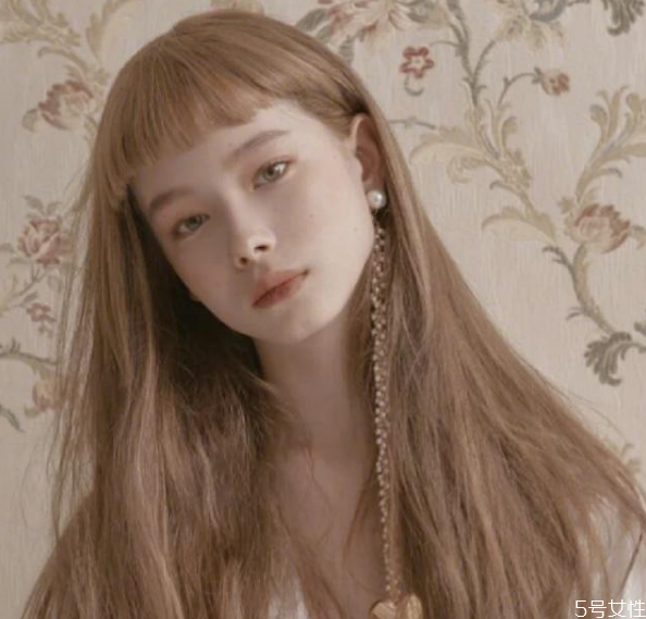不漂頭發能染什么顏色 褪色后依然好看的顏色