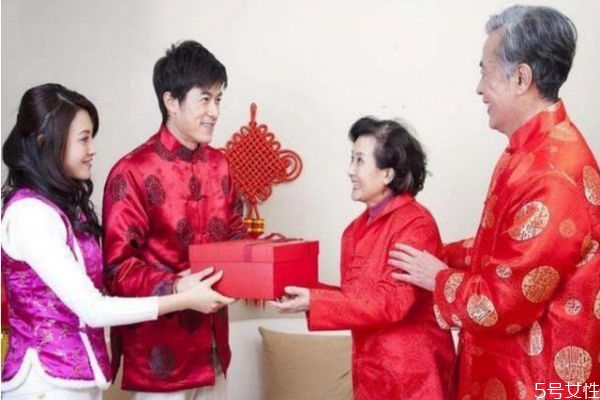 如何在婆家防止被算計 婆婆算計你的表現