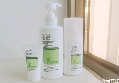 玉澤調理乳怎么樣 玉澤調理乳和精華乳的區別