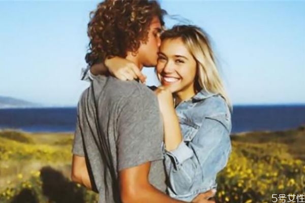 10秒測男生喜不喜歡你 區分錯覺和真正喜歡