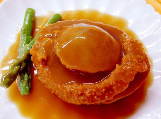 鮑魚發霉點了怎么處理 干鮑魚表面發霉還能吃嗎