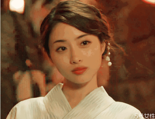 氛圍感美女發型 2020最流行的發型