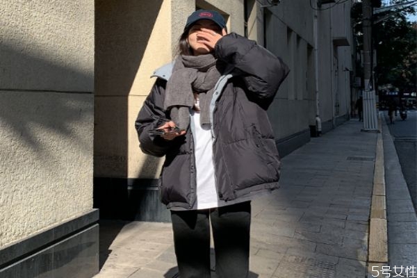 幾月份買羽絨服最便宜 反季節買羽絨服劃算不
