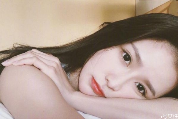 怎樣快速讓皮膚變白 為什么美白產品用很久都沒效果