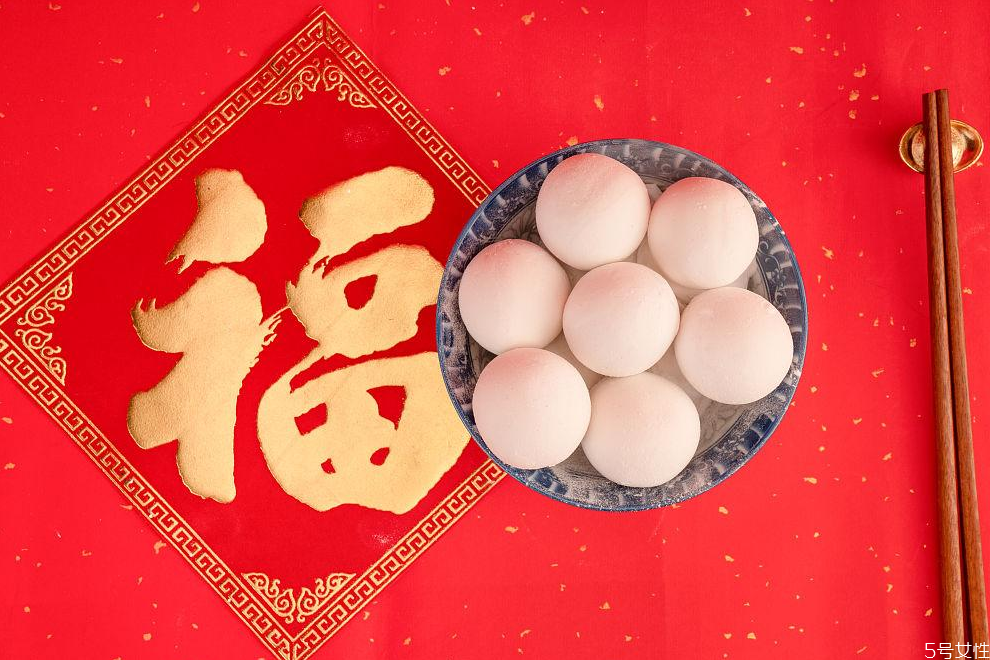 一家能掛幾個福字 福字掛在什么位置招財