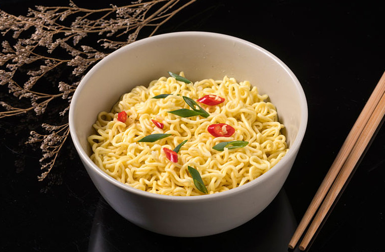 吃方便面對(duì)身體有害嗎 方便面、掛面、手搟面哪個(gè)更有營養(yǎng)