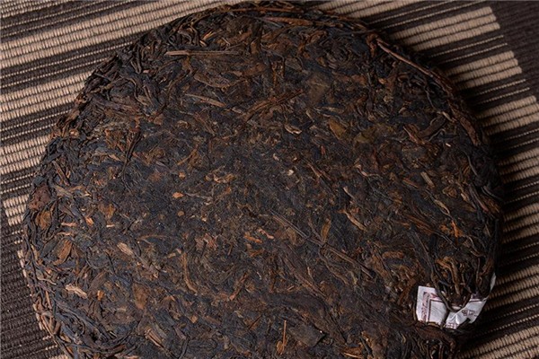 茶餅是普洱茶嗎 普洱散茶與茶餅的區別在哪里