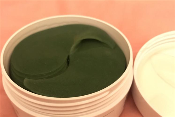 眼膜可以和面膜一起敷嗎 眼膜可以重復使用嗎