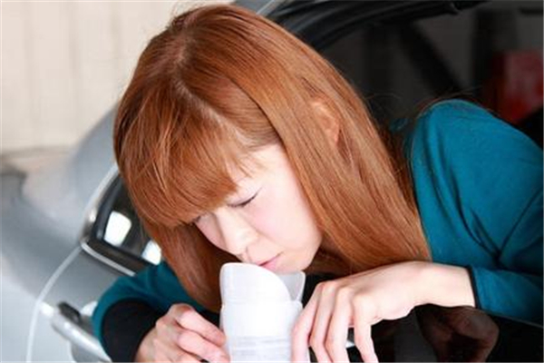 暈車會自己好嗎 暈車會出現什么狀況