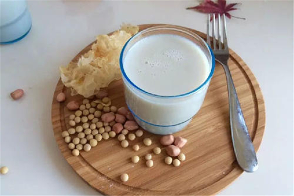 花生可以打成豆漿喝嗎 花生打漿喝有什么好處