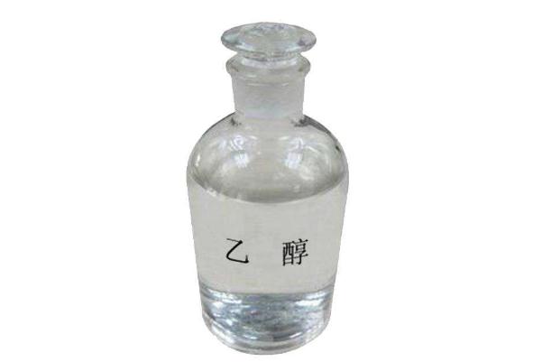 醫用酒精可以擦臉上的痘痘嗎 醫用酒精可以退燒用嗎