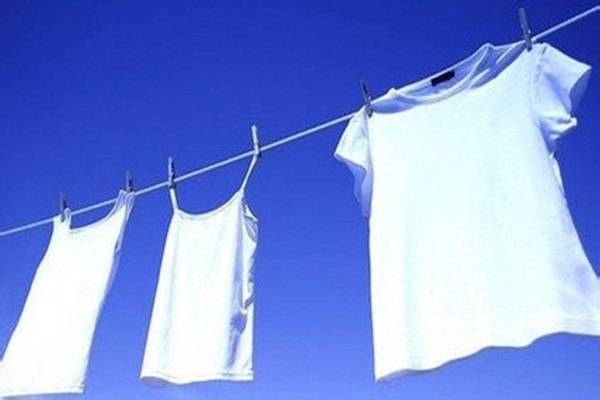 發霉的衣服會傳染別的衣服嗎 衣服發霉怎么消毒
