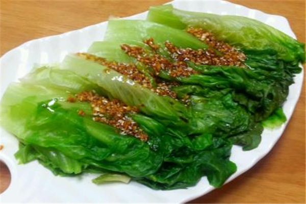 生菜有股臭味還能吃嗎 生菜有點發紅還能吃嗎