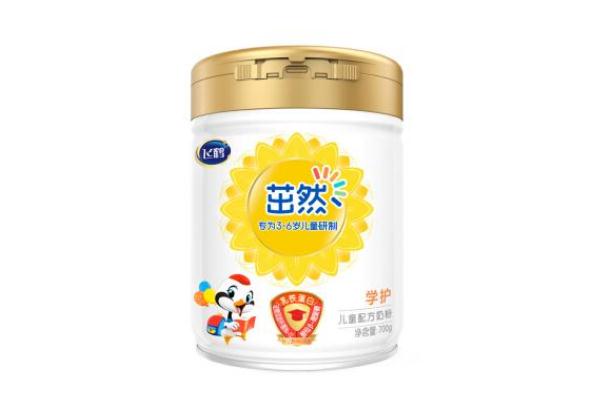 奶粉有結塊現象正常嗎 奶粉會導致便秘嗎