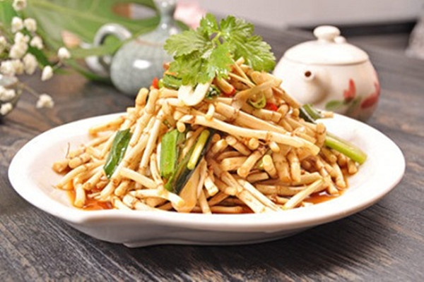 魚(yú)腥草發(fā)芽了還能吃嗎 魚(yú)腥草哺乳期能吃嗎