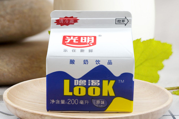 光明嚕渴酸奶保質(zhì)期多久 光明嚕渴酸奶可以常溫保存嗎