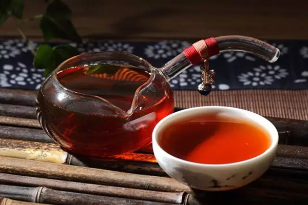 黑茶是發酵茶嗎 黑茶是寒性的嗎