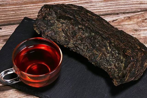 黑茶可以隔夜喝嗎 黑茶發霉了還能喝嗎