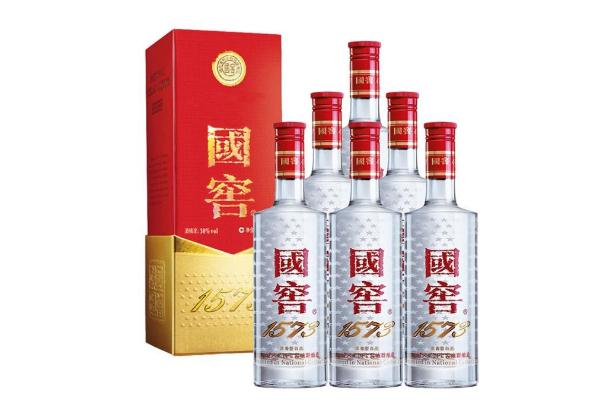 國(guó)窖1573屬于什么檔次 國(guó)窖1573為什么賣(mài)這么貴