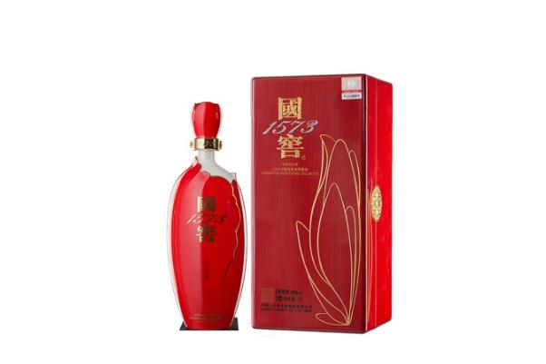 國窖1573的特色和特點 國窖1573是瀘州老窖生產的嗎