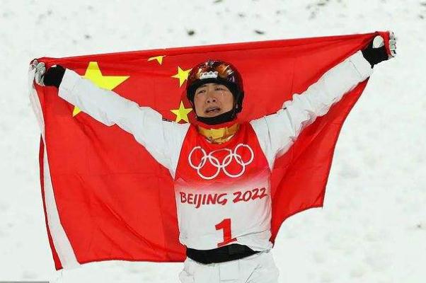 中國沖擊冬奧會(huì)史上最佳戰(zhàn)績(jī) 自由式滑雪是否需要運(yùn)用滑雪杖