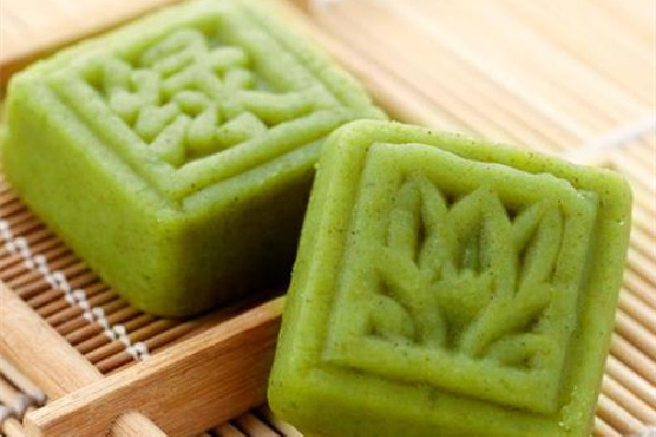 綠豆糕保質期是多少天 綠豆糕放冰箱還是常溫下保存