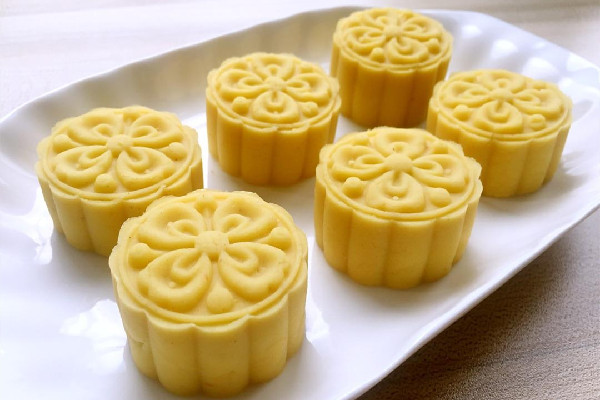 綠豆糕保質期是多少天 綠豆糕放冰箱還是常溫下保存