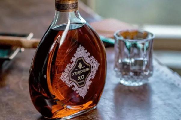 白蘭地是屬于什么酒 白蘭地和葡萄酒的區別