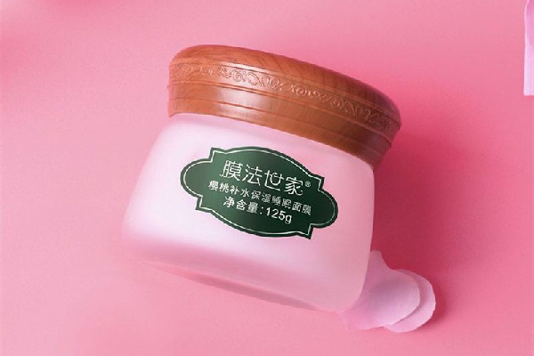 睡眠面膜和普通面膜有什么區別 睡眠面膜和貼面面膜可以一起用嗎