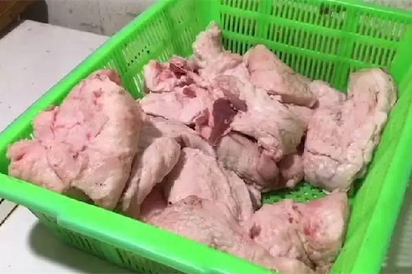 學生質疑店家賣淋巴肉被威脅 淋巴肉吃了會怎樣