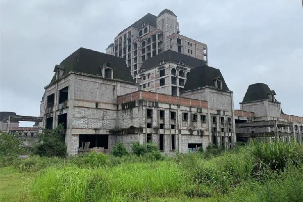 爛尾8年交房業主被通知交續建費 爛尾房為什么是業主買單