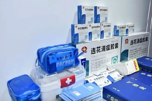 藥店連花清瘟大漲價監管告誡將嚴打 連花清瘟吃幾天停藥