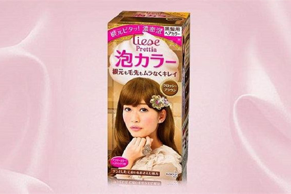 泡泡染發劑不上色怎么辦 泡泡染發劑不上色是什么原因