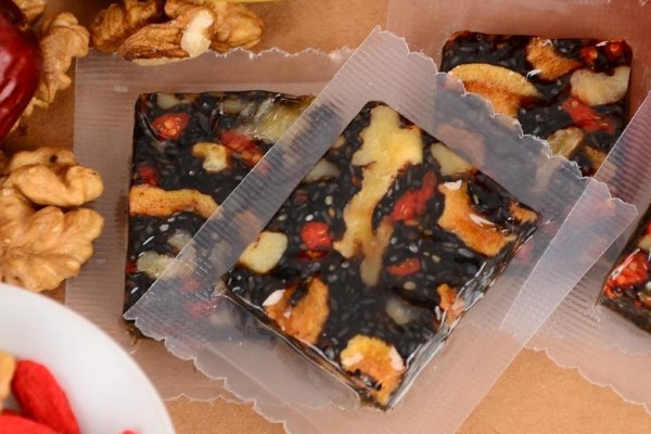 阿膠糕和阿膠固元膏有什么區別 阿膠糕屬于溫補還是大補