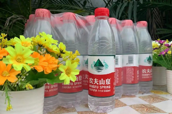 農夫山泉宣布漲價 農夫山泉是礦泉水還是天然水