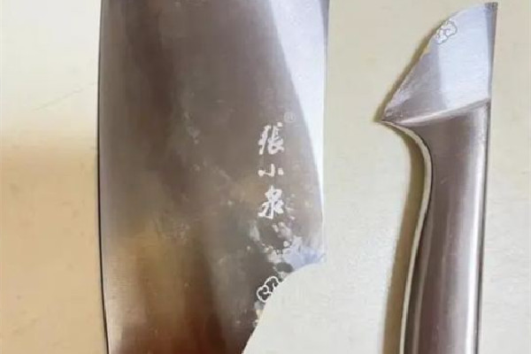 張小泉斬骨刀斬骨時斷裂 斬骨刀和菜刀區別