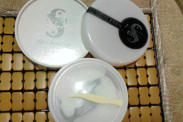 蛇毒眼膜保質期怎么看 蛇毒眼膜放了一年還能用嗎